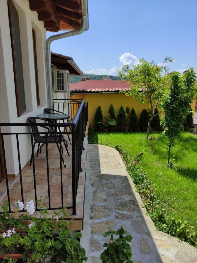 Family Hotel "Slavianska Dusha" Βελίκο Τίρνοβο Εξωτερικό φωτογραφία